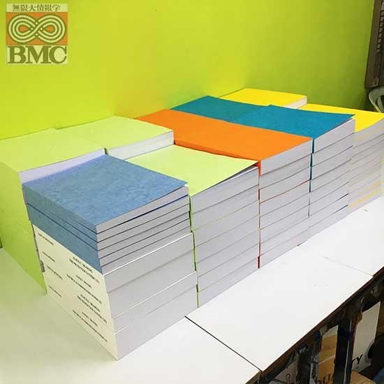 เข้าเล่มพับครึ่งทากาว เล่มA3 พับเป็นA4 ปกหลากสี เข้าเล่มพับครึ่งทากาว เล่มA3 พับเป็นA4 ปกหลากสี 